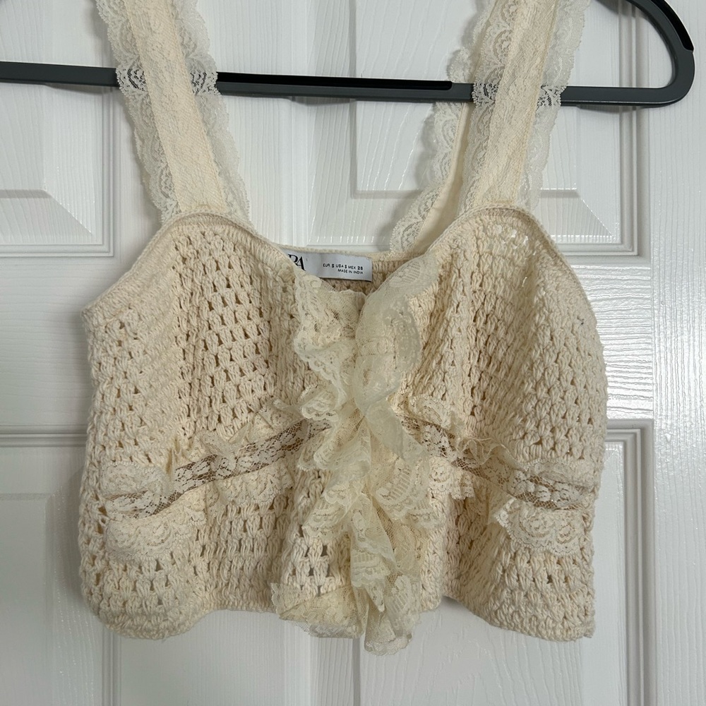 Zara Beige Crochet Knit Top